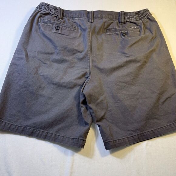 Eddie Bauer Shorts Gray Chino Pleated Front Size 38 Small Mark See Photo Elastic - Picture 3 of 12
